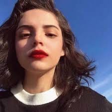 اروا ہوسن avatar